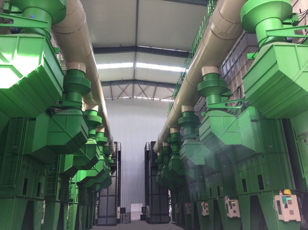 (32 tons × 12 units) Batch capacity 384 tons  fully automatic grain drying line