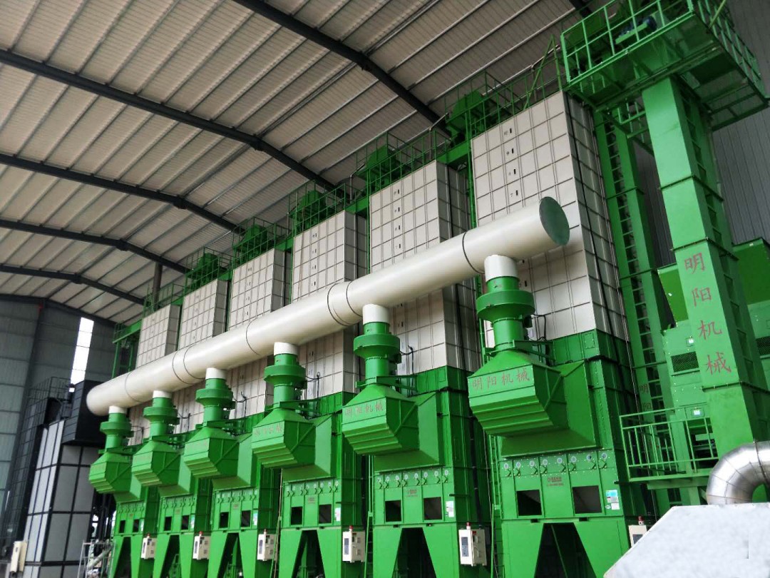 (32 tons × 6 units) Batch capacity 192 tons  fully automatic grain drying line